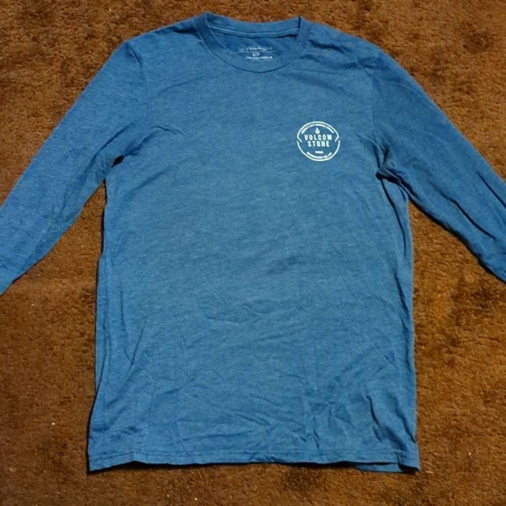 Volcom shirts